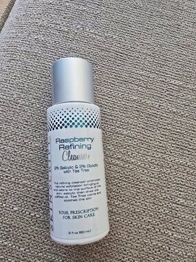 Skin Script Raspberry Refining Cleanser - 2oz New!